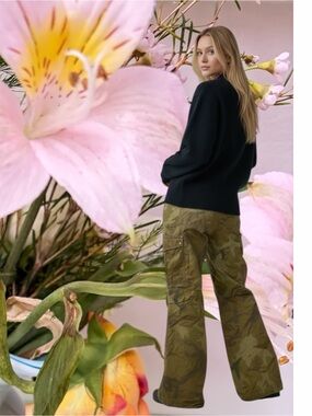 Bogner Olive Green Camo Ski Pants NWOT
